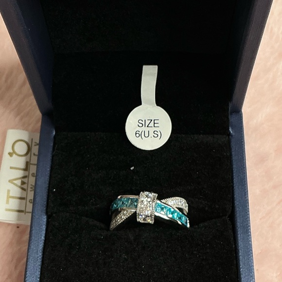 Italo Jewelry Offers the best quality! Silver Ring and Earring Set - Picture 9 of 10